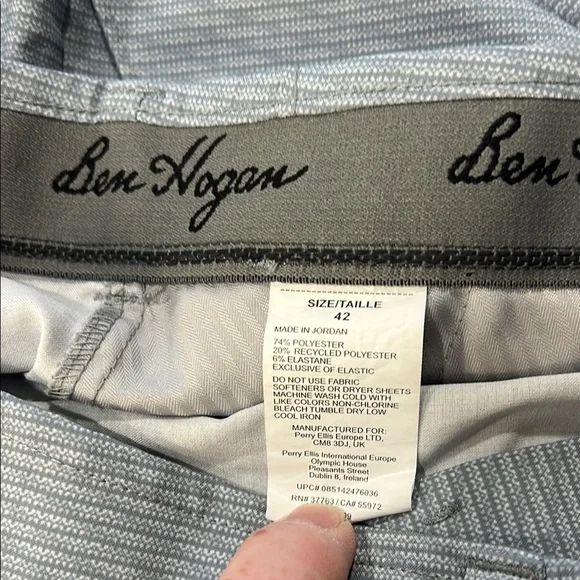 Hogan Gray Flat Front Casual Shorts - Picture 2 of 5